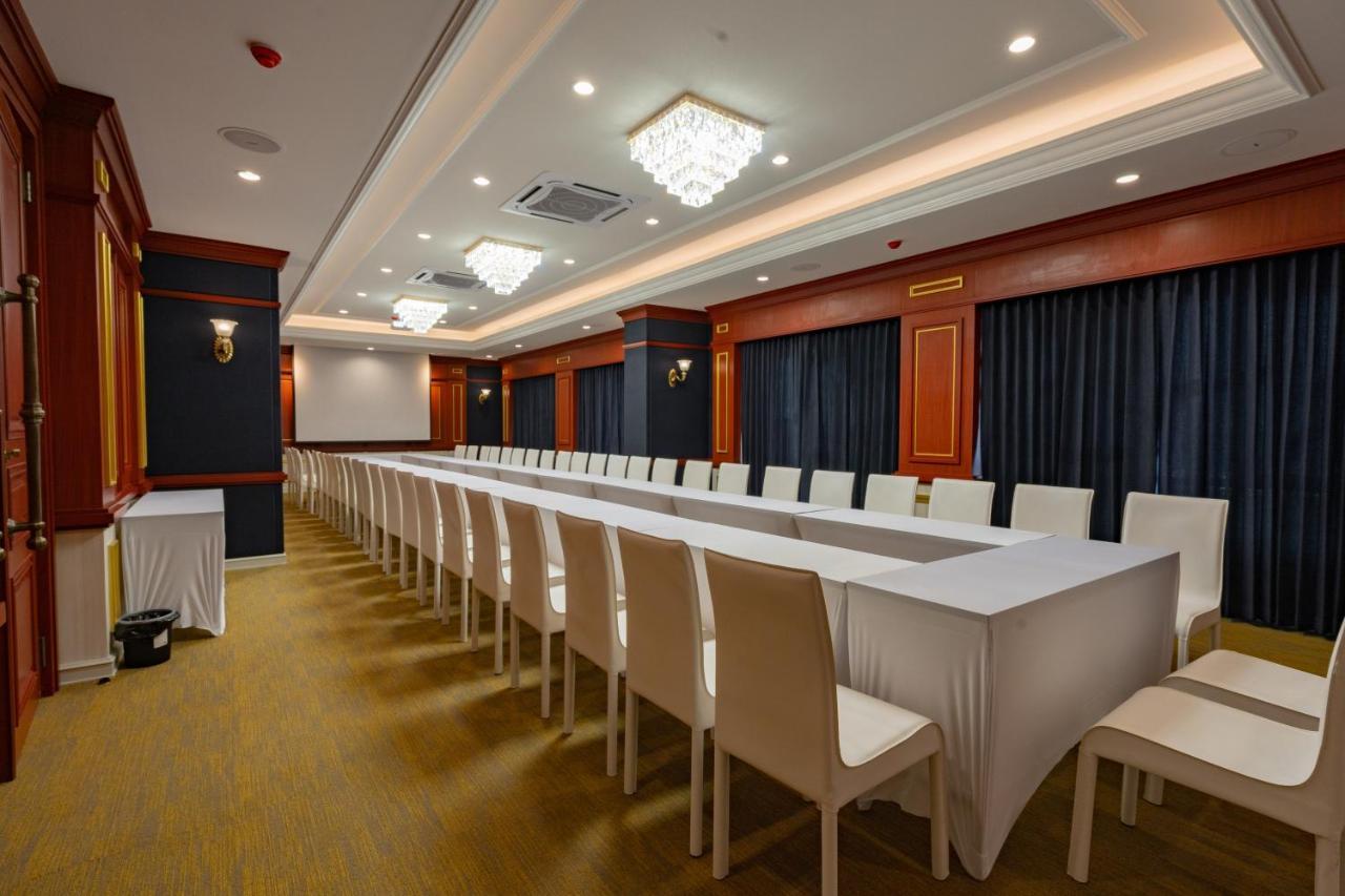 Belle Grand Hotel Udon Thani Exterior photo