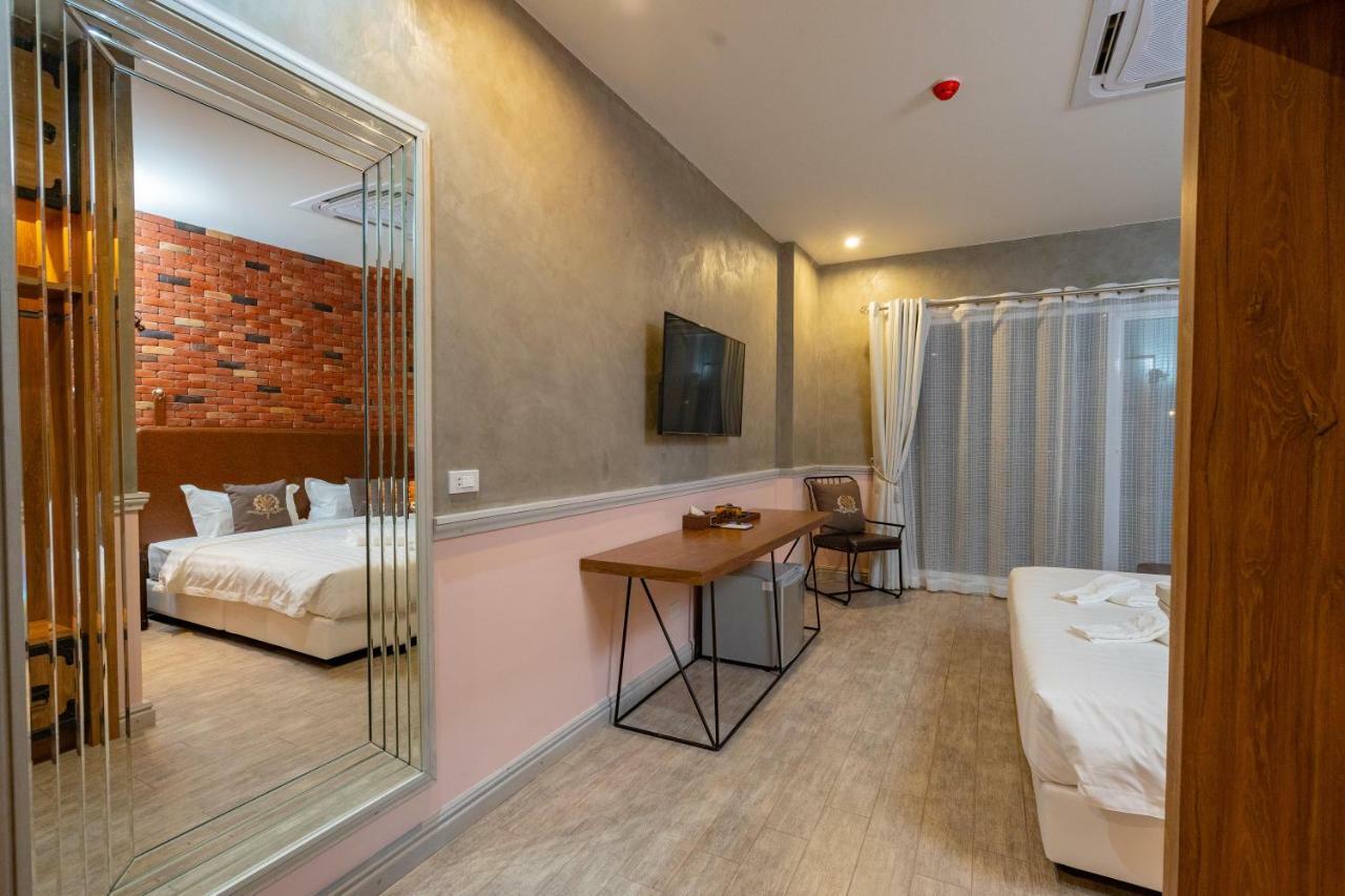Belle Grand Hotel Udon Thani Exterior photo